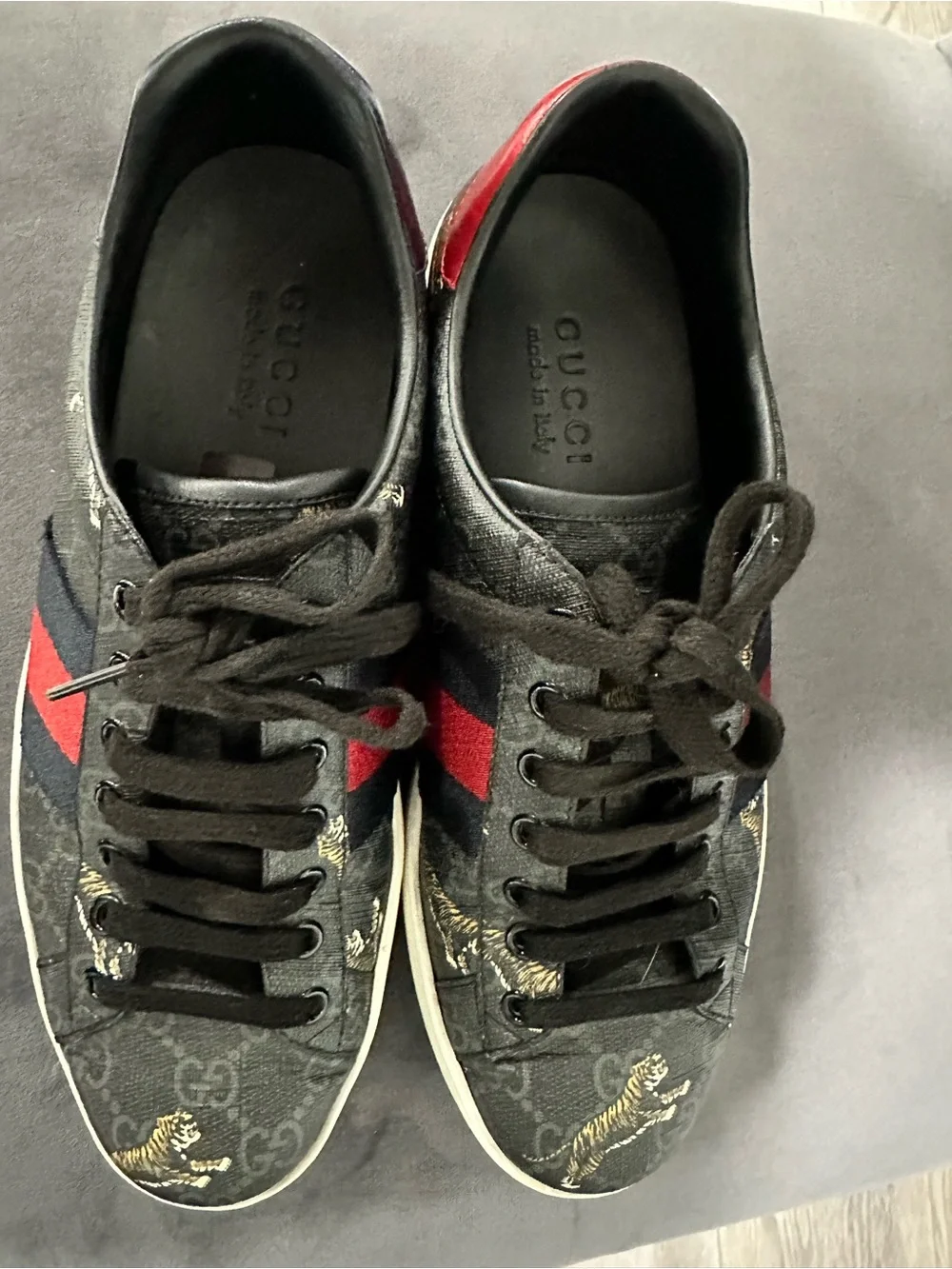 Gucci Black & Red Web Stripe Tiger Print Men’s Sneakers